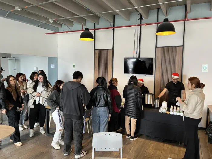 5 ciudades, 1 solo estándar: la navidad de Lean Solutions Group en todo Colombia