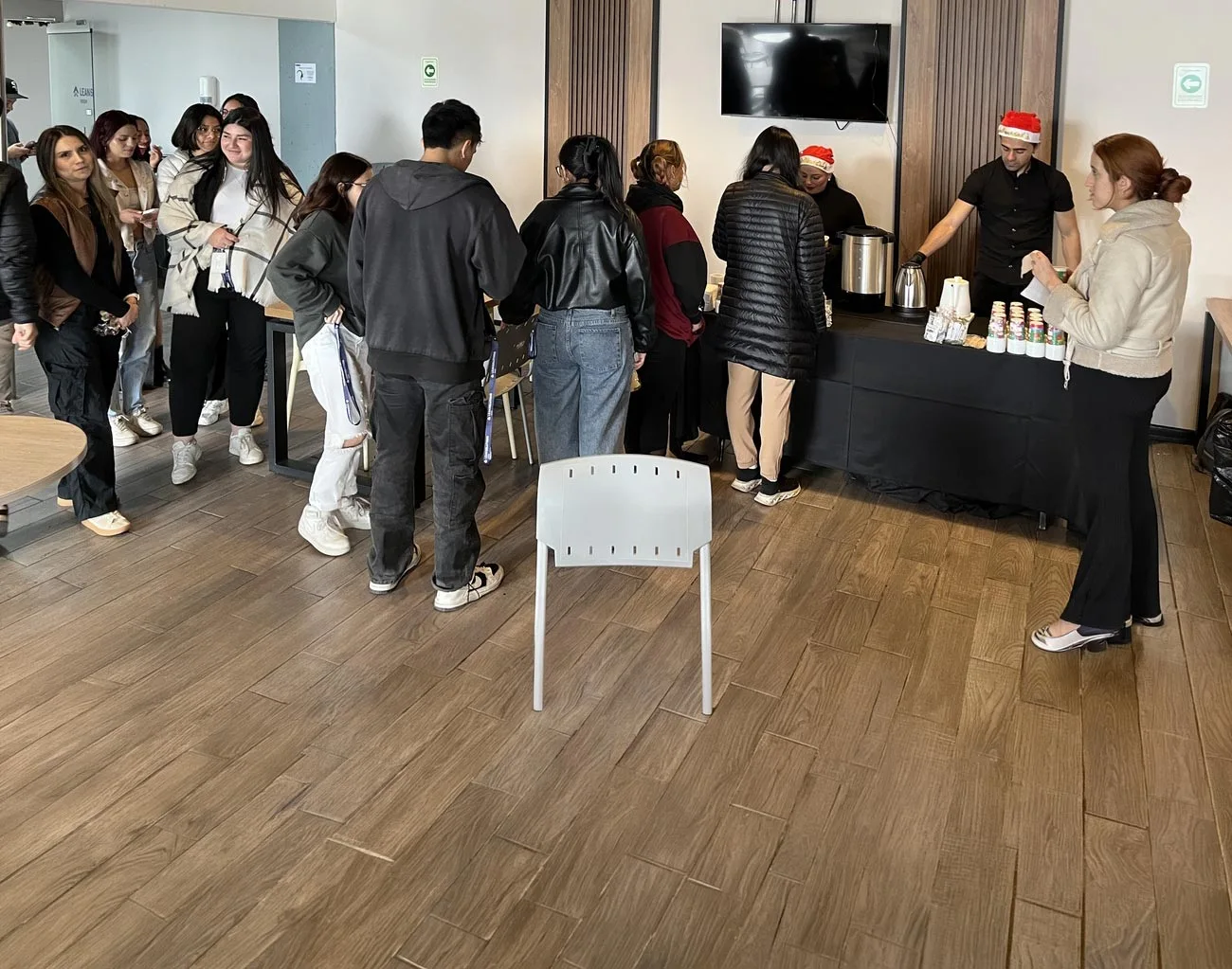 Lean Solutions Group: Estaciones de Café Simultáneas en 5 Ciudades de Colombia