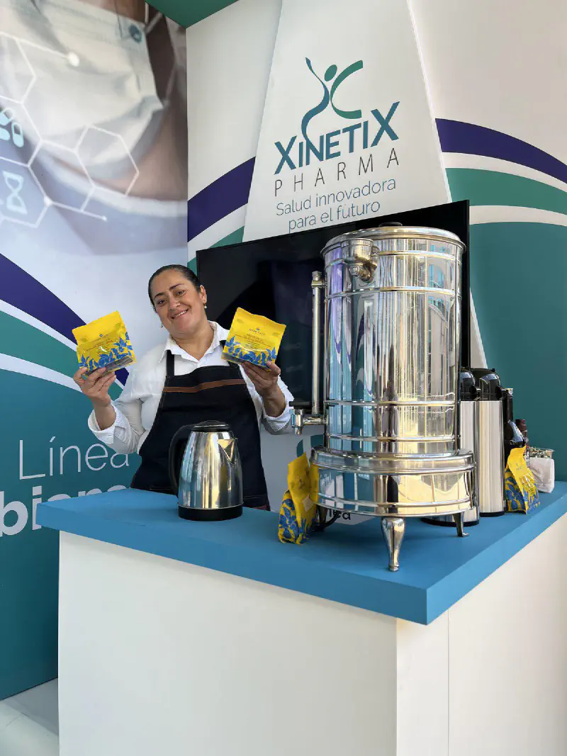Estación de Café Artesanal para Congreso Médico de Xinetix Pharma - Imagen 1
